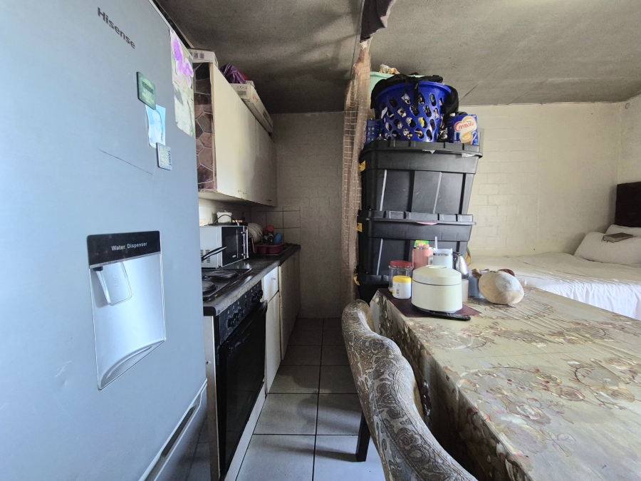 1 Bedroom Property for Sale in Wynberg Western Cape